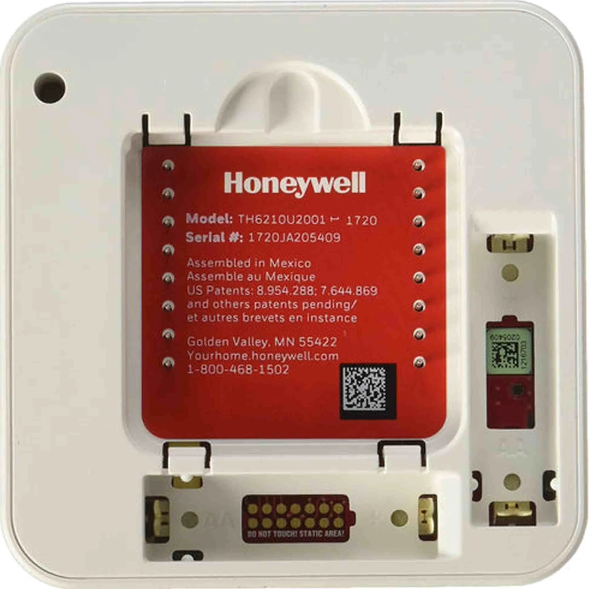 2-Pack Honeywell TH6210U2001/U T6 Pro Programmable Thermostat   LCD Cleaner Bundle