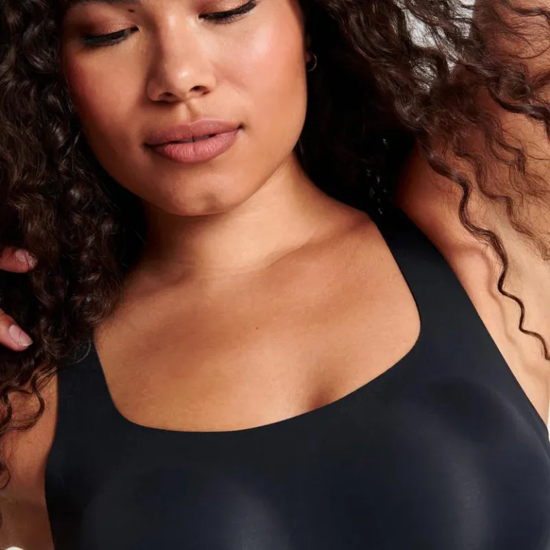 Evelyn & Bobbie Scoop Bra Black