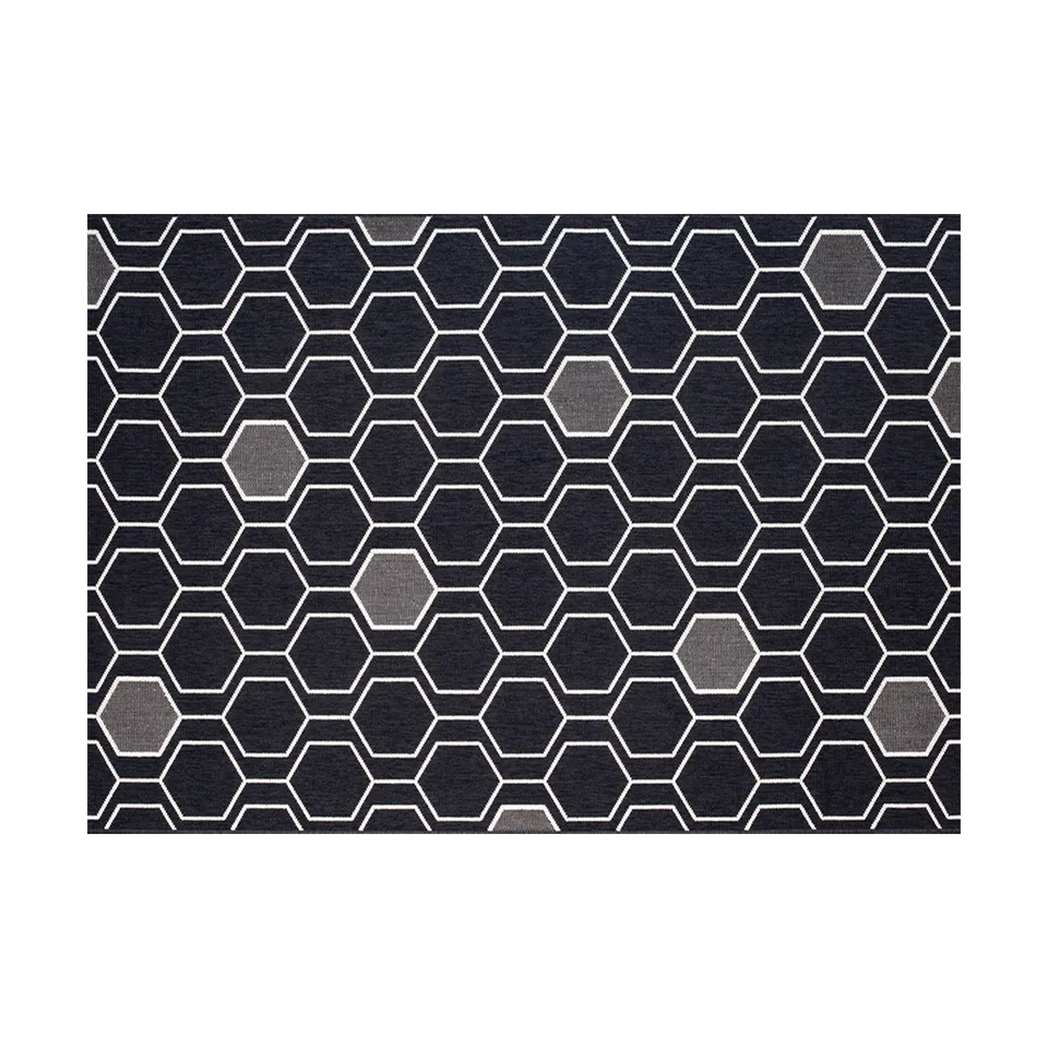 GEO BLACK 5' x 7' RUG