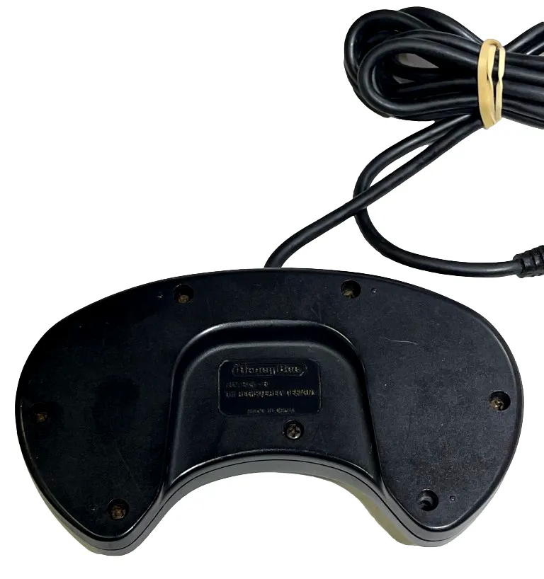 Honey Bee Sega Mega Drive Controller  Series III (Preowned)