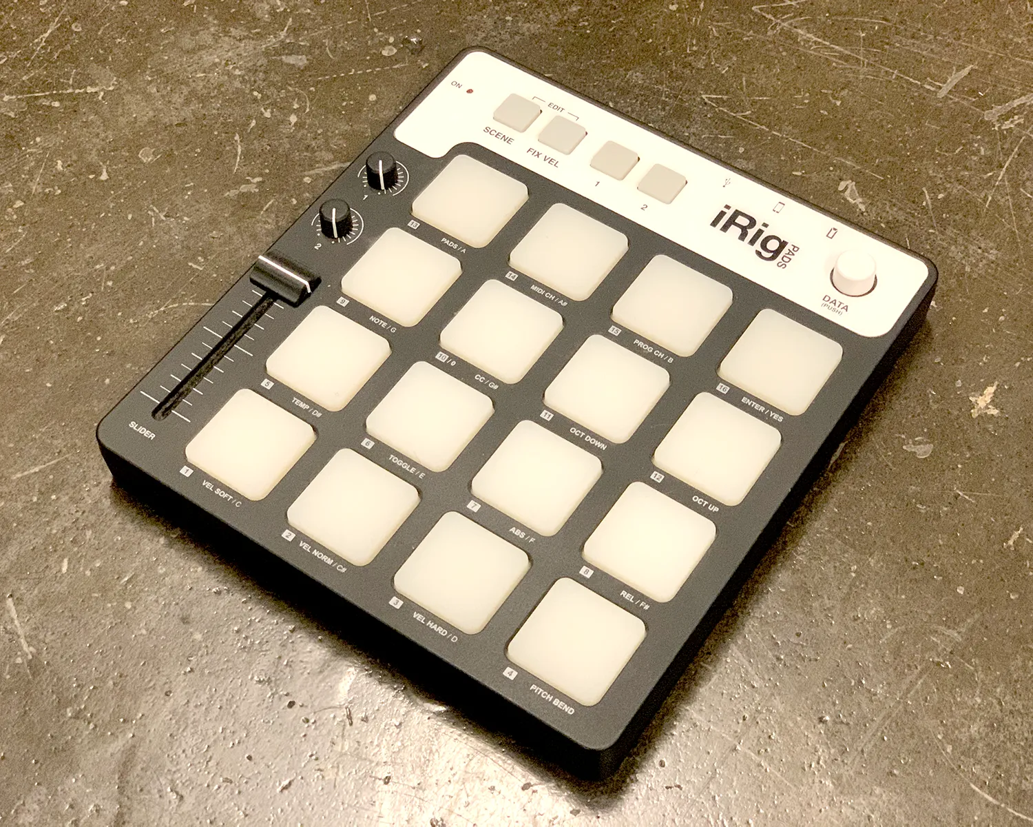 IK Multimedia iRig Pads