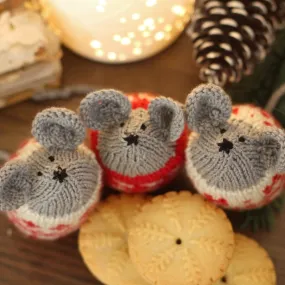Nordic Christmas Mice | Knitting Kit