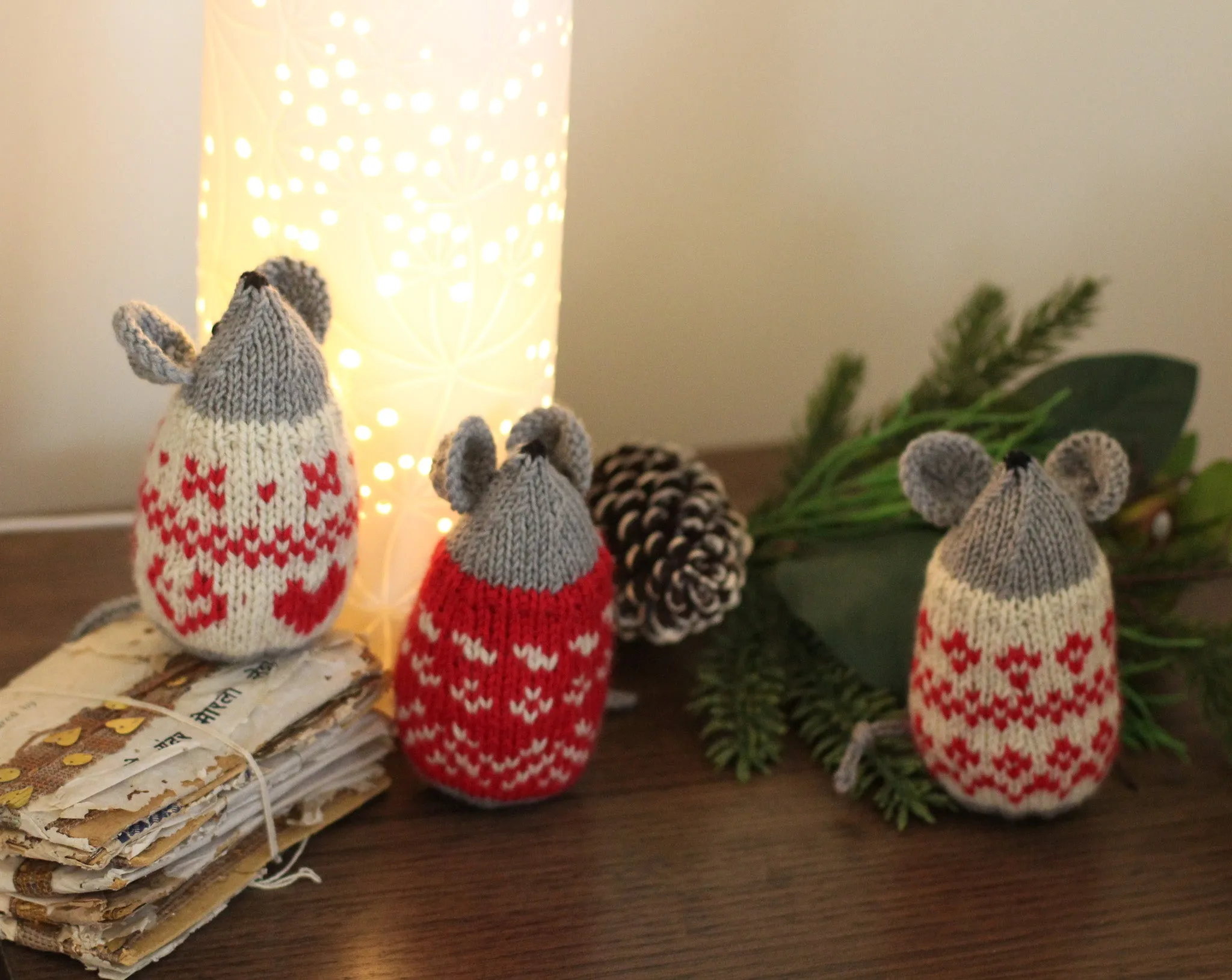 Nordic Christmas Mice | Knitting Kit