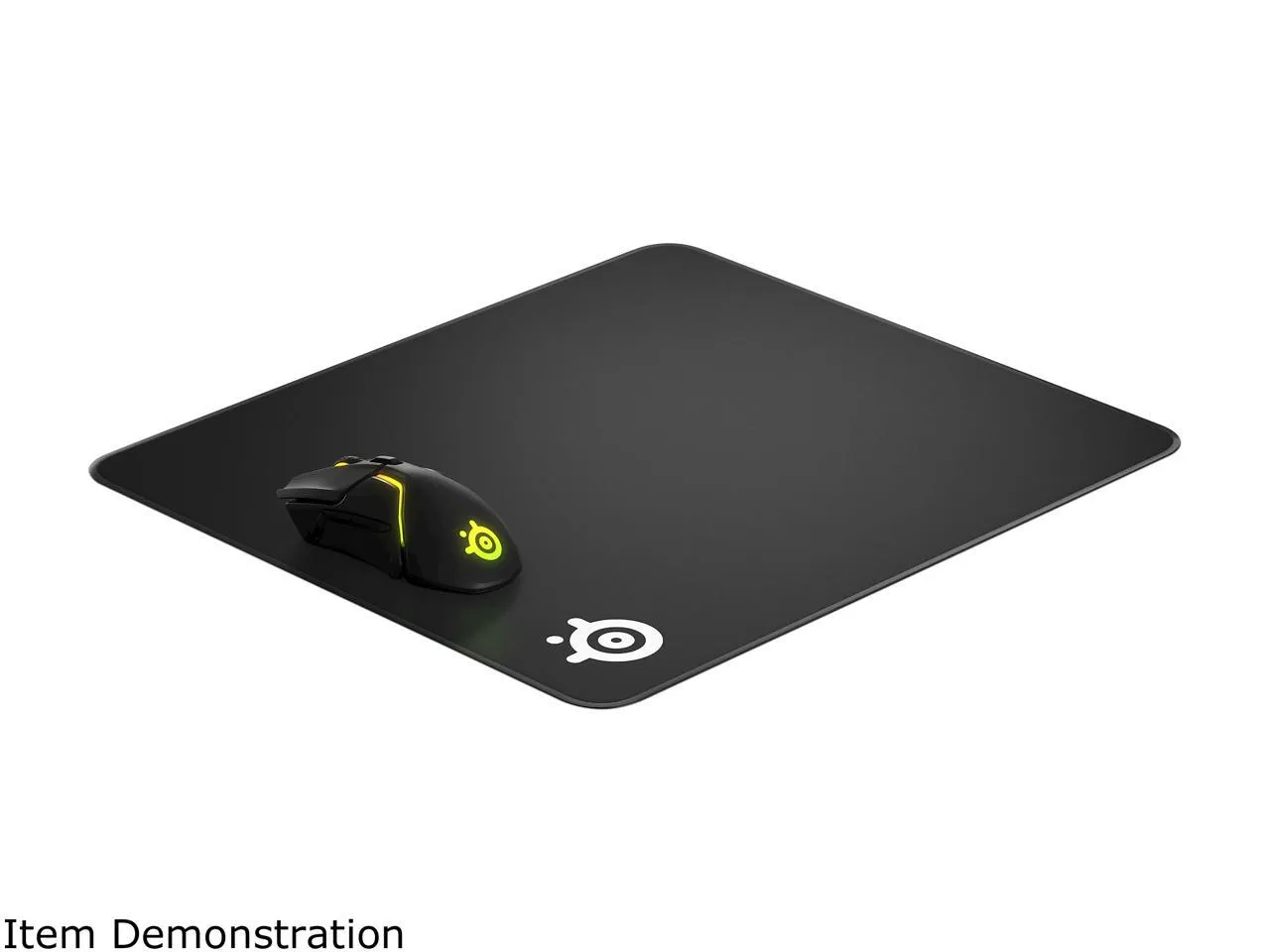 SteelSeries QcK Gaming Surface - Large Stitched Edge Cloth - Extra Durable - Optimized For Gaming Sensors - Black